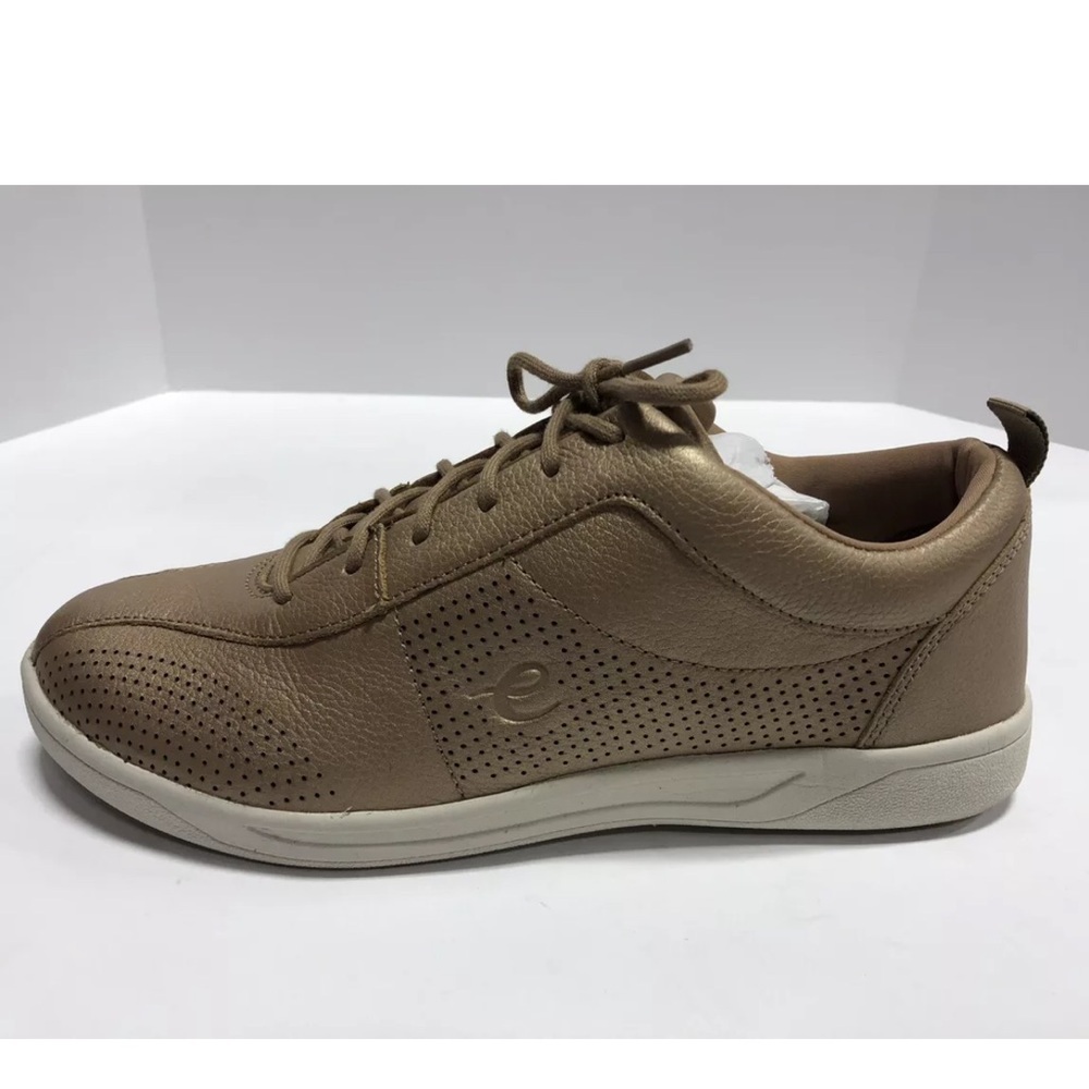 Easy Spirit Women’s Freney8 Gold Lace-Up Sneakers, Size 9.5 Wide.